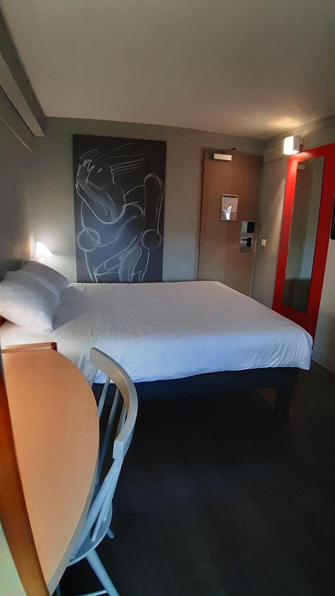 Ibis Carcassonne Centre - La Cite Otel Dış mekan fotoğraf