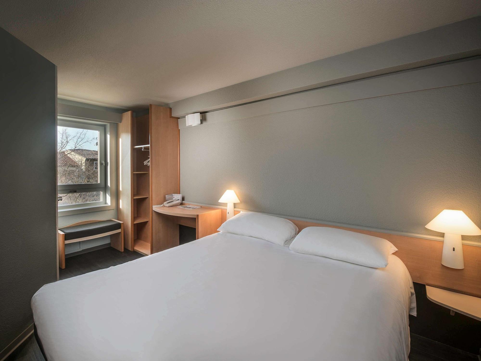 Ibis Carcassonne Centre - La Cite Otel Dış mekan fotoğraf