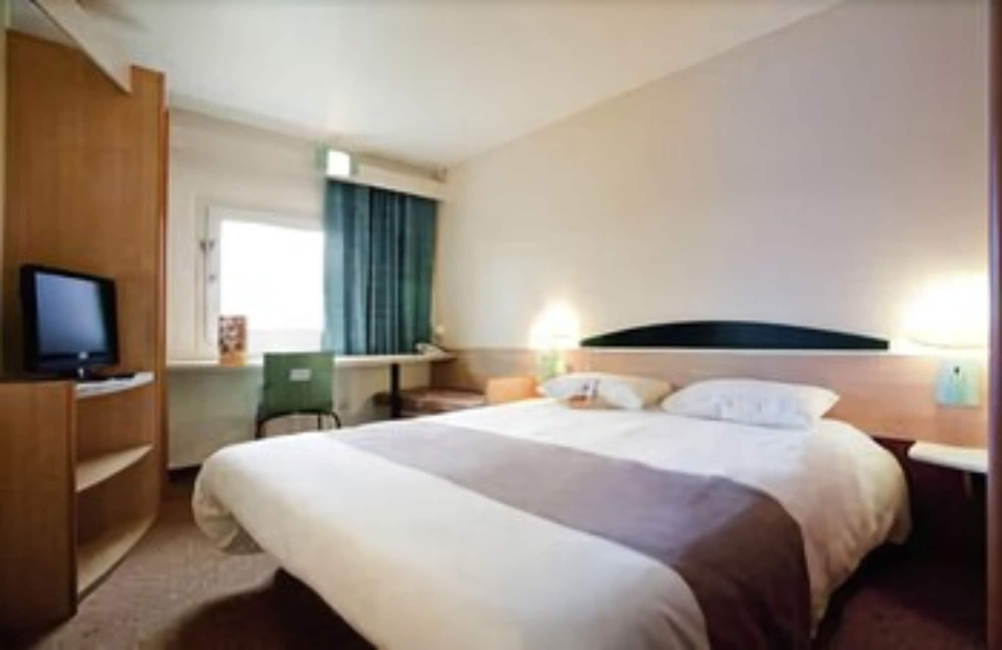 Ibis Carcassonne Centre - La Cite Otel Dış mekan fotoğraf